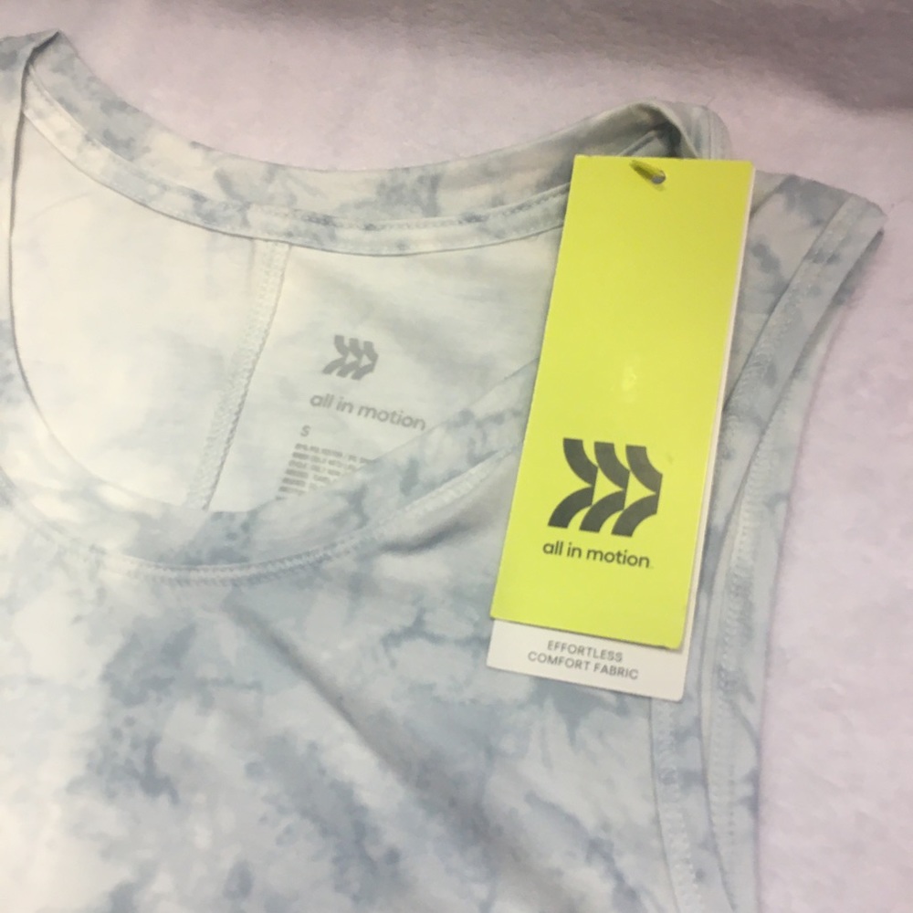 NWT Womems All‎ in motion tank top S - Picture 4 of 5
